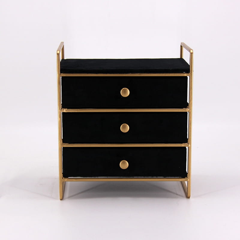 Scatola porta cosmetici con 3 cassetti